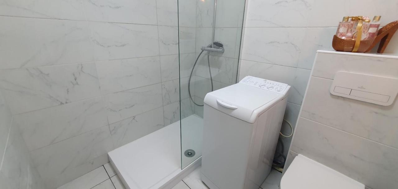 Apartment Frontiere Luxembourg *